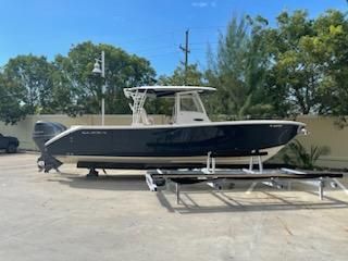 32' Cobia 2019 Yacht For Sale